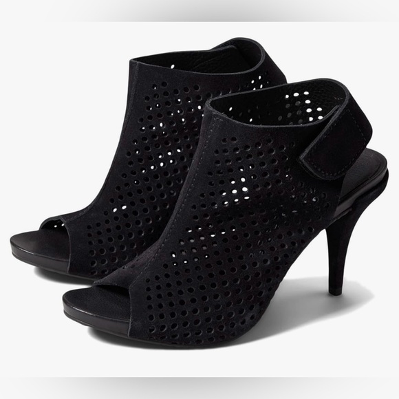 pedro garcia yurity slingback pumps in a 37.5-7.5 - Picture 1 of 8